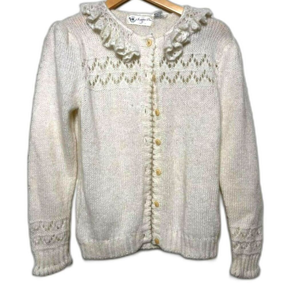 Sweater Bee Cardigan Women's Size Small Cream Ivory Granny Cottagecore Sweater